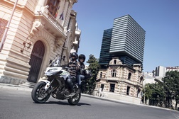 Kawasaki Versys 650 2018 chega a Portugal com novas cores