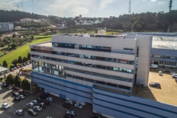 Grupo Renault celebra acordo com os Grupos Salvador Caetano e Hedin Mobility - Importação e distribuição na Suécia e Dinamarca das marcas Renault, Dacia e Alpine.