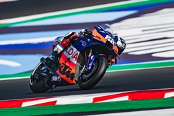 MotoGP Emilia Romana – Miguel Oliveira brilha com 5º em dia de Viñales vencer