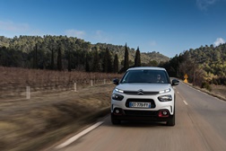 Citroën apresenta novidades na gama C4 Cactus - Um novo motor 1.5 BlueHDI e edição especial “Cool & Comfort”
