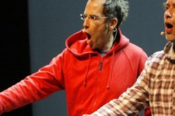 "Um Copo de Adília" - Coleção de Poemas no Teatro Maria Matos