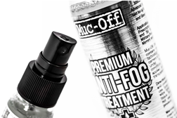 Muc-Off Spray Anti-Fog - mantenha a sua viseira desembaciada!