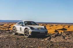 As decorações históricas para o 911 Dakar da Porsche - Quatro opções históricas para decoração