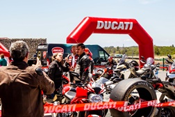 Ducati Day 2019- dia de festa para todos os Ducatisti no Autódromo do Estoril