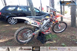 Lotação esgotada e espectáculo no IV Enduro Clube DouroXtreme