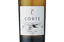 Côrte Branco 2020 para os brindes de verão com sabor a Douro