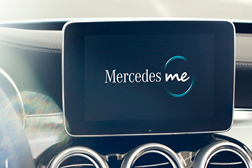 Ir às compras dentro carro... - A Mercedes já anda por aqui.