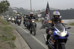 Motociclistas fazem guarda de honra à Senhora do Cabo