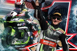 Jonathan Rea, piloto oficial da Kawasaki, faz história com três títulos consecutivos de Campeão do Mundo de Superbikes.