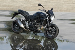 Suzuki SV650 Special Edition já disponível nos concessionários da marca