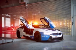 Fórmula E: Revelado hoje novo Safety Car... um BMW i8 conduzido por um português - Bruno Correia é o piloto do BMW i8 Coupé