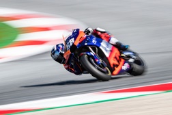MotoGP Estíria – Miguel Oliveira arranca de 7º e Pol Espargaró da “pole position”