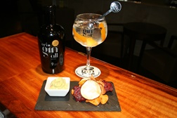 Tivoli Caffè promove gin original de Coimbra na nova carta