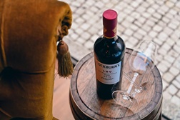 Bar da Cockburn’s desafia visitantes a criarem o seu próprio Porto Tawny
