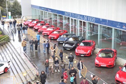 Concentração da Ferrari em 2016 no Salão do Automóvel