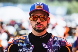 MotoGP Estíria – Pol Espargaró ao ataque contra Miguel Oliveira