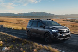 Jogger Hybrid 140: o primeiro híbrido da Dacia - Chegada prevista a partir de 2023