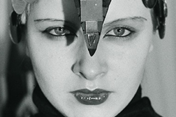 Museu do Oriente mostra cinema e fotografia de Ulrike Ottinger - Exposição temporária inserida na programação do DocLisboa 2021