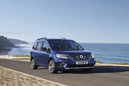 Abertas as encomendas para o novo Renault Kangoo e-Tech 100% electric - Preços a partir dos 48.412€