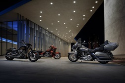 Harley-Davidson multada por alterar níveis de emissões de poluentes.