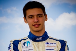 Rafael Lobato convida-o a estar presente nos 300 Km Suoer Seven by KIA no Autódromo do Estoril