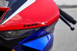 Honda Fireblade – 28 anos de controlo total