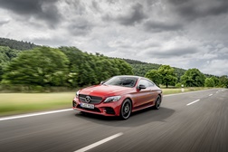 Mercedes-Benz começa quarto trimestre com novo recorde de vendas - Acréscimo de 3,9% a nível mundial