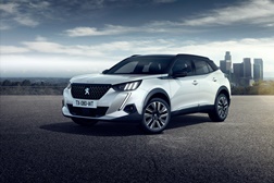 PEUGEOT apresenta o novo SUV 2008 - Motorizações para todos os gostos