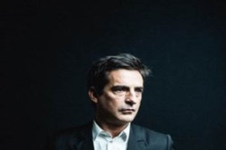 Camané ao vivo no Teatro São Luiz com Orquestra Metropolitana de Lisboa e Coro Ricercare