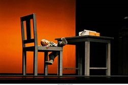 Teatro: Familie Flöz apresenta "Infinita" em Almada