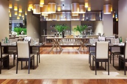 Festas de Natal celebram-se à mesa no Holiday Inn Porto Gaia