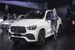 Mercedes-Benz inicia construção da fábrica de baterias - Nos EUA ao lado da fábrica de automóveis Mercedes