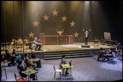 Companhia de Teatro de Almada apresenta nova criação "Noite da Liberdade"