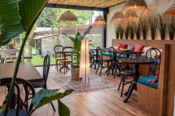 Avó Lea abre as portas aos jantares de fim de semana no jardim - Com direito a happy hour e dj sessions