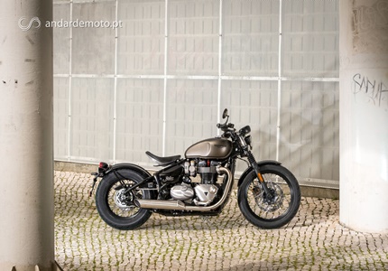 Triumph Bonneville Bobber