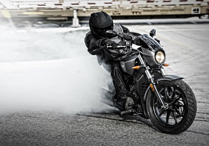Victory Octane - a marca define este novo modelo como a moto americana do século XXI