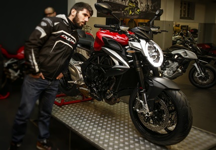 MV Agusta Brutale 800 apresentada no Porto