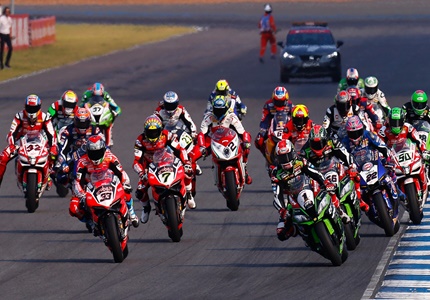 Mundial SBK - Alemanha - Primeira para Davies e Ducati