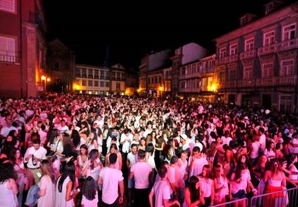 Noite Branca regressa a Guimarães