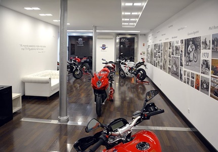 Showroom MV Agusta L