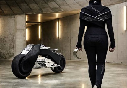 BMW Vision Next 100 - o futuro do motociclismo começa agora.