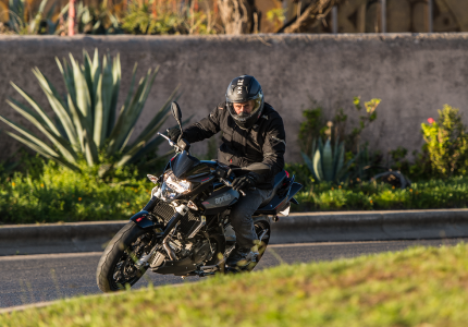 Aprilia Shiver 750 ABS - Estilo e carácter