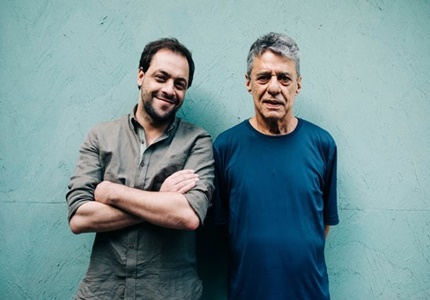 António Zambujo lança disco de tributo a Chico Buarque, “Até Pensei Que Fosse Minha”
