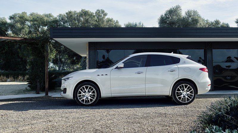 Maserati estreia SUV Levante no Salão de Genebra Auto News Mercado