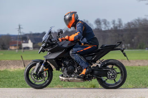 Apanhada Em Testes A Nova KTM 1390 Super Duke GT MotoNews Andar De Moto