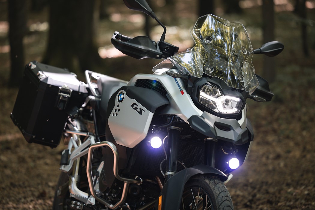 Novas Bmw F Gs F Gs Adventure E F Gs Motonews Andar De