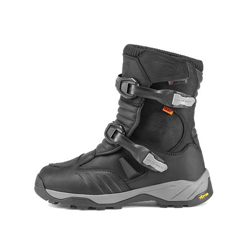 Bota FORMA ADVENTURE PRO LOW DRY Preta