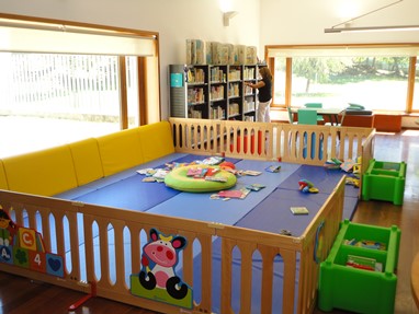 Biblioteca Municipal de Santa Maria da Feira - sala infantil