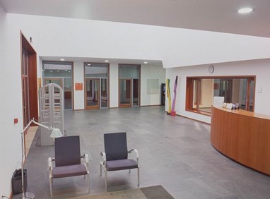 Biblioteca Municipal de Santa Maria da Feira - átrio