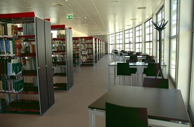 Sala de leitura de adultos